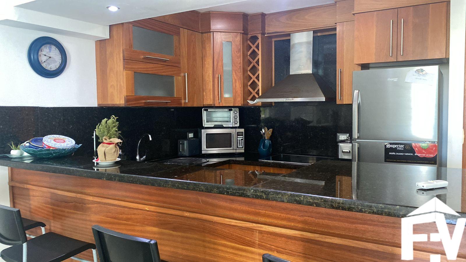 APTO AMUEBLADO CERCA DEL MALECON APTO AMUEBLADO CERCA DEL MALECON